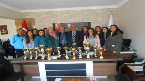 Avanos Anadolu Lisesi Öğrencileri Çeşitli Spor Müsabakalarında İl Dereceleri Kazandılar