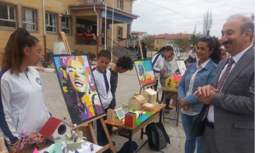 Avanos Mehmet Akif Ersoy Ortaokulu Resim ve Teknoloji Tasarım Sergisi