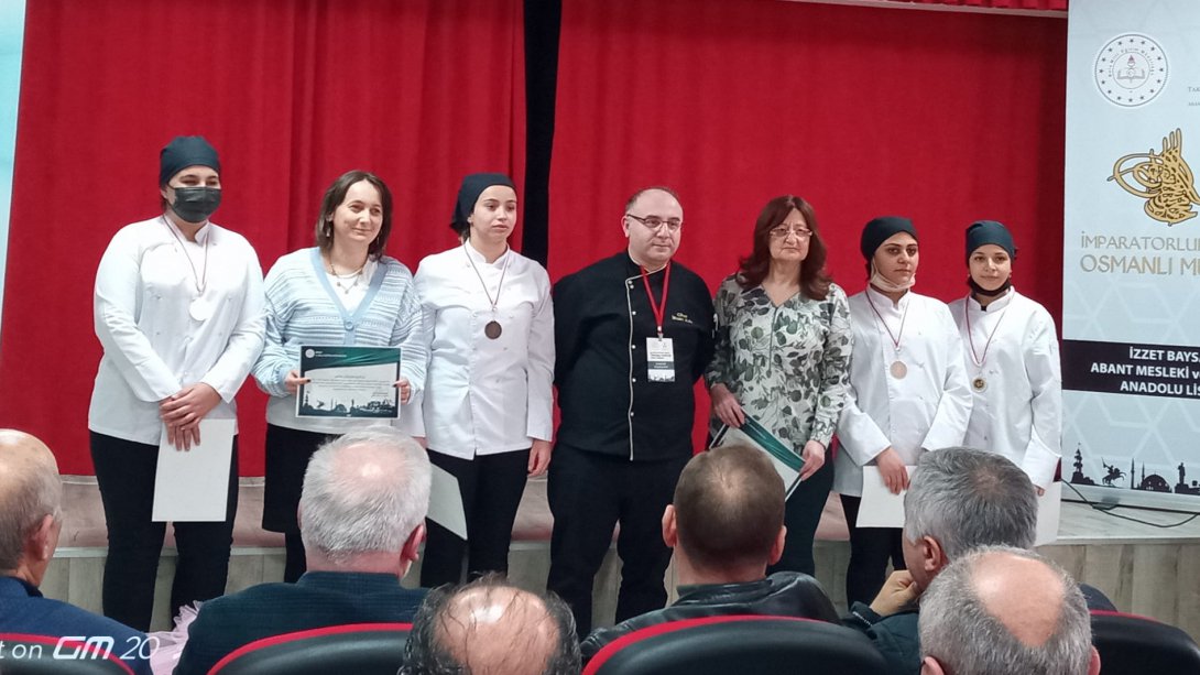 Avanos Mesleki ve Teknik Anadolu Lisesi Bolu'dan Avanos'a Gümüş Madalya İle Döndü